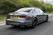 Modernizovaný sportovní sedan Audi S8 fotografie 4
