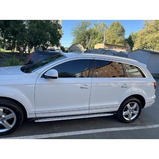 Boční prahy Shining V1 (2 ks, hliník) Audi Q7 2005–2015 fotografie 2