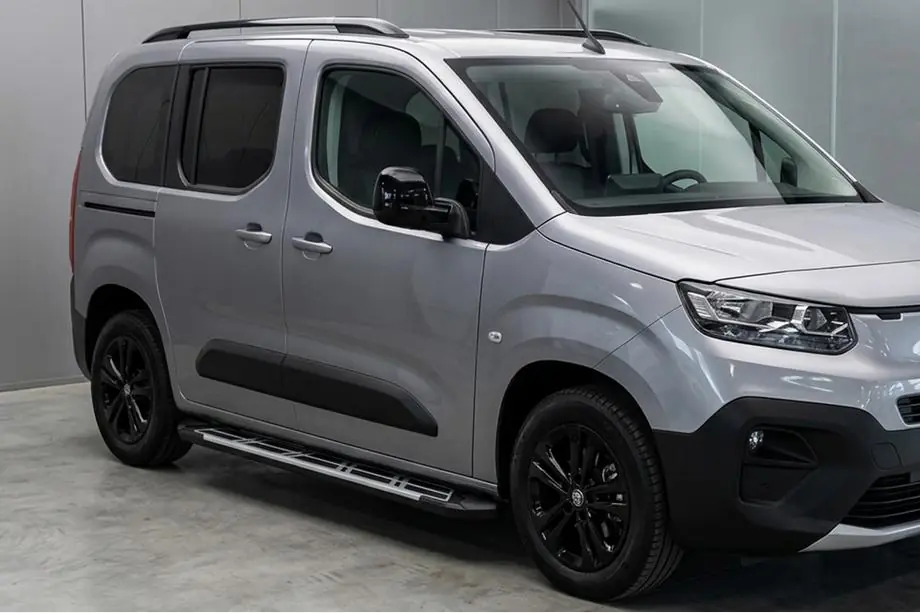 Fiat Doblo III 2023– Boční nášlapy Sunrise (2 ks, hliník) Image