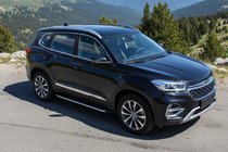 Chery Tiggo 8 2017– Boční nášlapy Fullmond (2 ks, hliník) fotografie 1