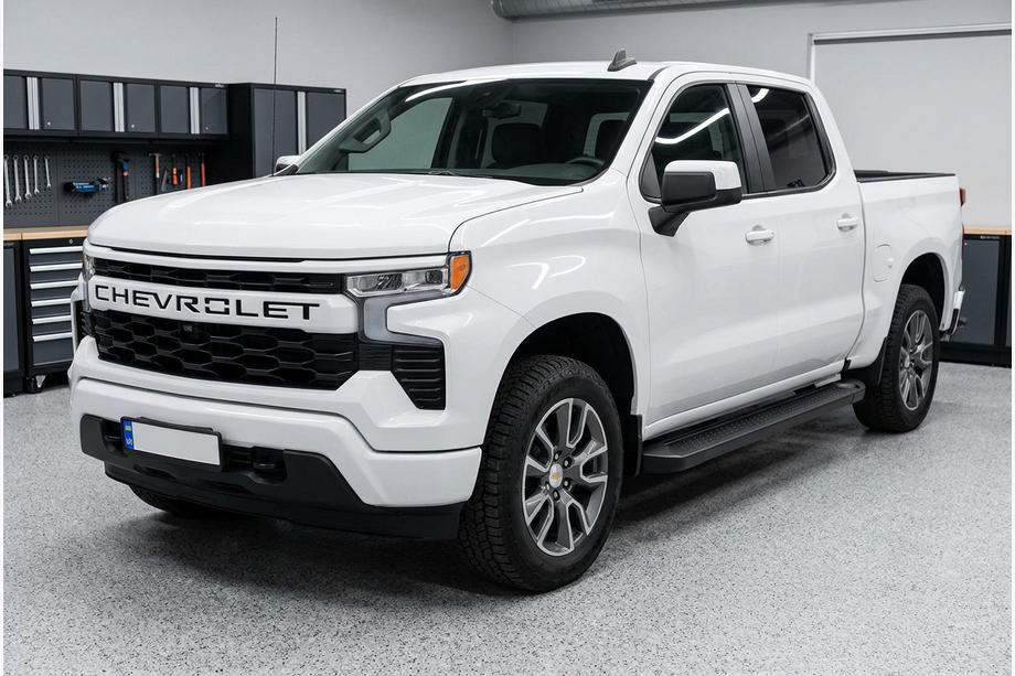 Chevrolet Silverado 2019– Boční nášlapy Allmond Black (2 ks, hliník) Image