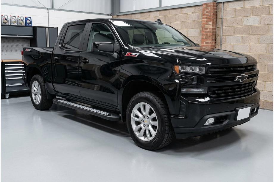 Chevrolet Silverado 2019– Boční nášlapy New Vision Black (2 ks, hliník) Image