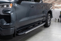 Chevrolet Silverado 2019– Boční nášlapy Duru (2 ks, hliník) fotografie 2