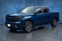 Chevrolet Silverado 2019– Boční nášlapy Maya Blue (2 ks, hliník) fotografie 1