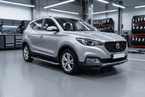 MG ZS 2017–2024 Boční nášlapy Maydos V1 (2 ks, hliník) fotografie 1