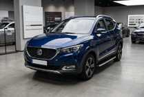 MG ZS 2017–2024 Boční nášlapy Fullmond (2 ks, hliník) fotografie 1