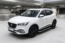 MG HS 2018– Boční nášlapy Tayga Grey (2 ks, hliník) fotografie 1