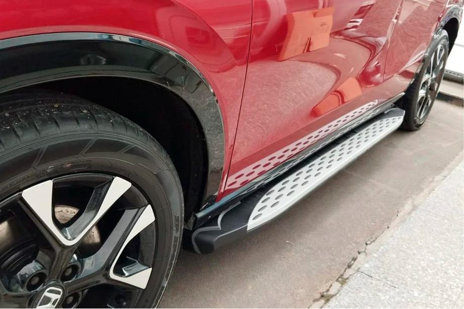 Honda eNS1 2022– Boční prahy Shining V1 (2 ks, hliník) Fotografie 3