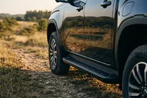 Ford Ranger 2022– Boční prahy Allmond Black (2 ks, hliník) fotografie 1