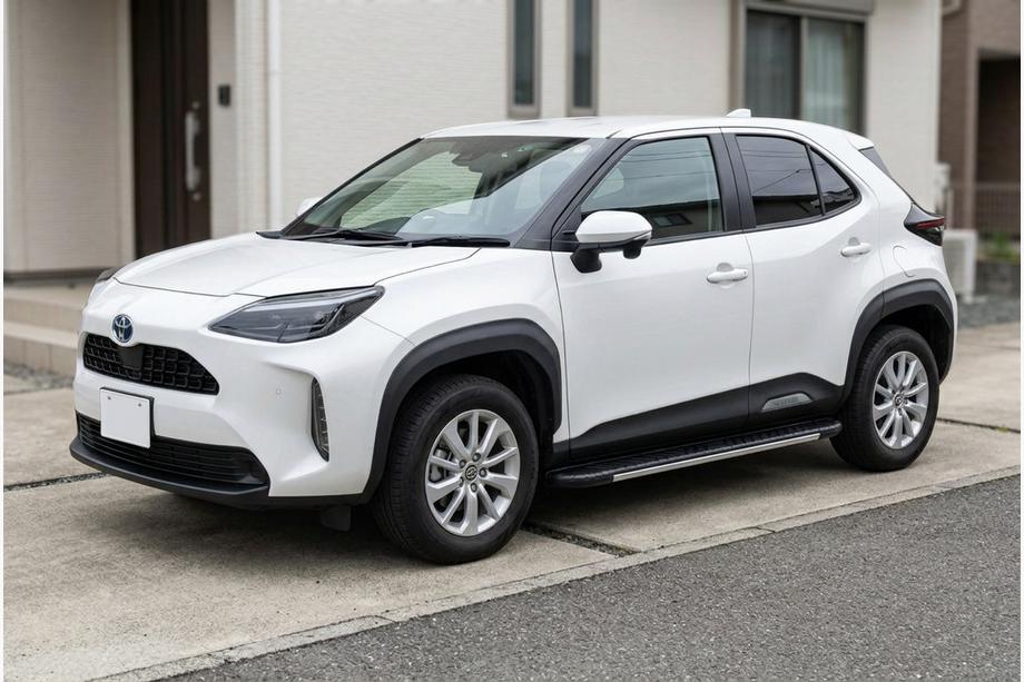Toyota Yaris/Yaris Cross (XP210) 2020– Boční nášlapy Bosphore Grey (2 ks, hliník) Image