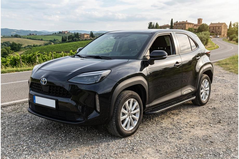 Toyota Yaris/Yaris Cross (XP210) 2020– Boční nášlapy Bosphore Black (2 ks, hliník) Image
