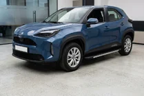 Toyota Yaris/Yaris Cross (XP210) 2020– Boční nášlapy Duru (2 ks, hliník) fotografie 1