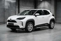 Toyota Yaris/Yaris Cross (XP210) 2020– Boční nášlapy Vision New Black (2 ks, hliník) fotografie 1