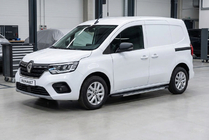 Renault Kangoo/Express 2021– Boční nášlapy Duru (2 ks, hliník) Renault Express 2021↗ fotografie 1