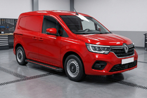 Renault Kangoo/Express 2021– Boční nášlapy Maya Red (2 ks, hliník) Renault Express 2021↗ fotografie 1