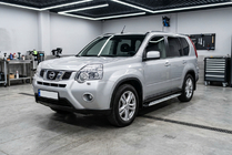 Nissan X-trail T31 2007–2014 Boční prahy Shining V1 (2 ks, hliník) fotografie 1