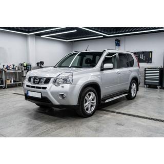Boční prahy Shining V1 (2 ks, hliník) Nissan X-trail T31 2007–2014 fotografie 1