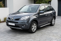 Renault Koleos 2008–2016 Boční prahy Shining V1 (2 ks, hliník) fotografie 1
