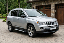 Jeep Compass 2006–2016 Boční prahy Shining V1 (2 ks, hliník) fotografie 1