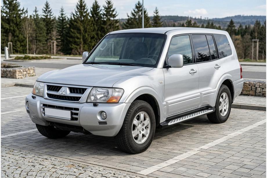 Mitsubishi Pajero Wagon III 1999–2006 Boční prahy Shining V1 (2 ks, hliník) Fotografie 1