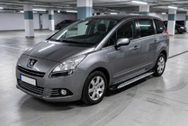 Peugeot 5008 2009–2016 Boční prahy Shining V1 (2 ks, hliník) fotografie 1