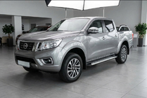Nissan Navara/NP300 2016– Boční prahy Shining V1 (2 ks, hliník) fotografie 1