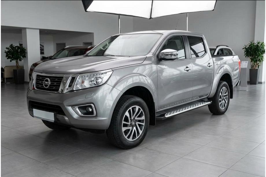 Nissan Navara/NP300 2016– Boční prahy Shining V1 (2 ks, hliník) Image
