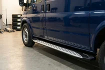 Ford Transit 2000–2014 Boční nášlapy Shining V1, L1 (krátká) (2 ks, hliník) fotografie 1