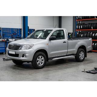 Boční prahy Shining V1 (2 ks, hliník) Toyota Hilux 2006–2015 fotografie 1