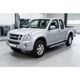 Boční prahy Shining V1 (2 ks, hliník) Isuzu D-Max 2002–2011 fotografie 1