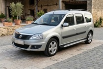 Dacia Logan MCV 2004–2014 Boční prahy Shining V1 (2 ks, hliník) fotografie 1
