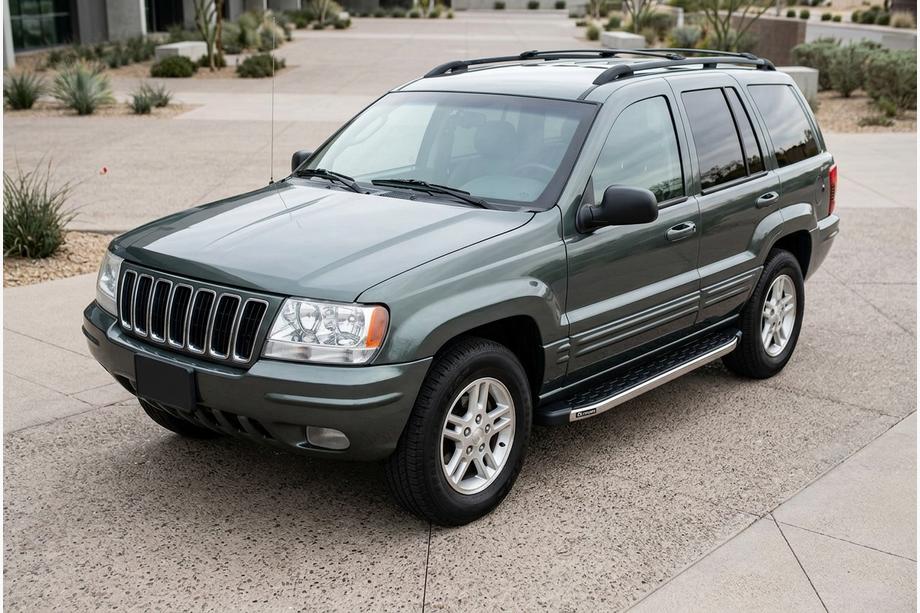 Jeep Grand Cherokee WJ 1999–2004 Boční nášlapy BlackLine (2 ks, hliník) Fotografie 1