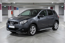 Nissan Qashqai 2010–2014 Boční prahy Shining V1 (2 ks, hliník) dlouhý rozvor fotografie 1
