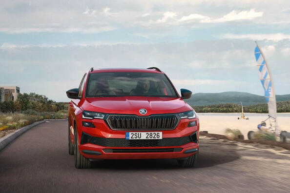 Skoda Karoq: modernizovaný crossover do města i pro rodinu