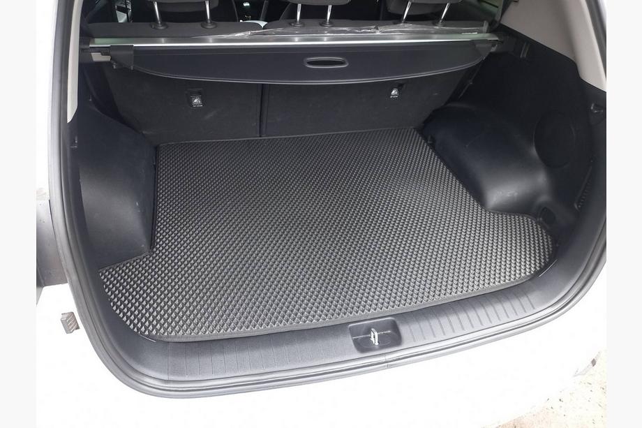 Kia Sportage 2021– Koberec do kufru EVA V-1 (černý) Image