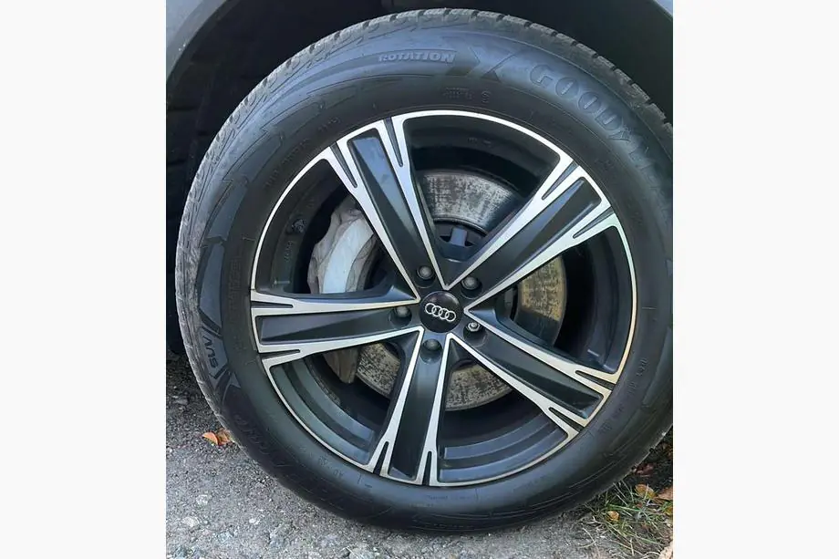 Audi Středové krytky do disků 59/57 mm AD5957B (4 ks) Image