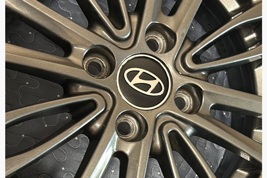 Hyundai Středové krytky kol černé hyun60tur-bl (59 mm na 55 mm, 4 ks) Fotografie 1