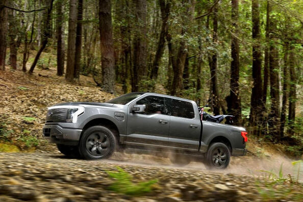 Ford F-150 Lightning: test elektrického pick-upu, dojezd a konec výroby