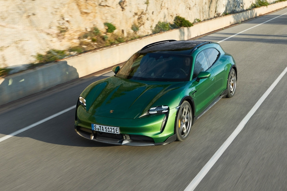 Porsche Taycan Cross Turismo: univerzální elektrický sportovní vůz