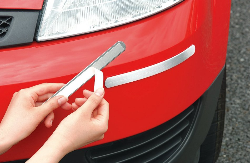 Jaká oboustranná páska je nejlepší pro auto?