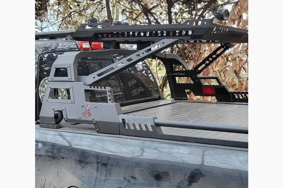 Toyota Tundra 2007–2021 Rollbar s košem Dakar (pro roletu) Image