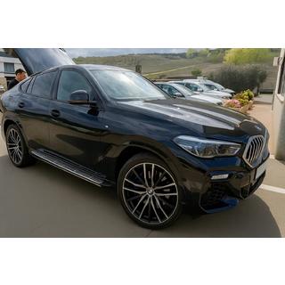 Boční nášlapy OEM (2 ks) BMW X6 G06 2019–2027 fotografie 1