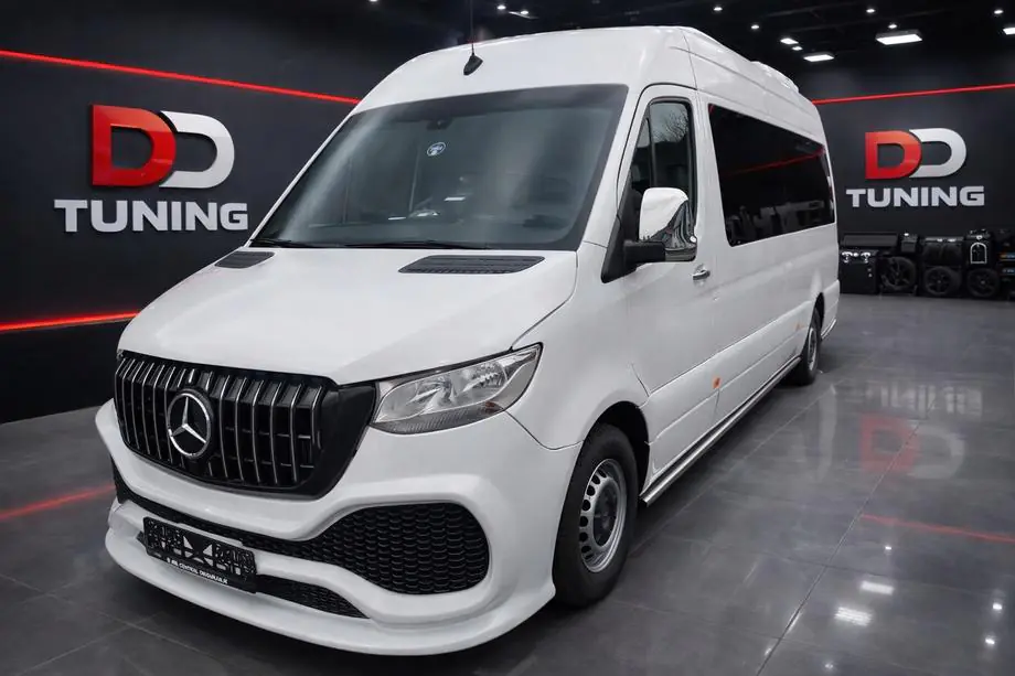 Mercedes Sprinter W907/W910 2018– Přední nárazník s mřížkou z ABS (k lakování) Image