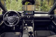 Recenze modernizovaného sedanu Lexus IS fotografie 5