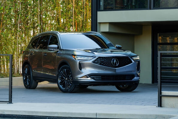 Acura MDX 4. generace: luxusní crossover s pokročilými technologiemi Fotografie 2