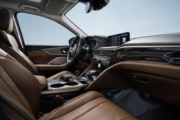 Acura MDX 4. generace: luxusní crossover s pokročilými technologiemi Fotografie 5
