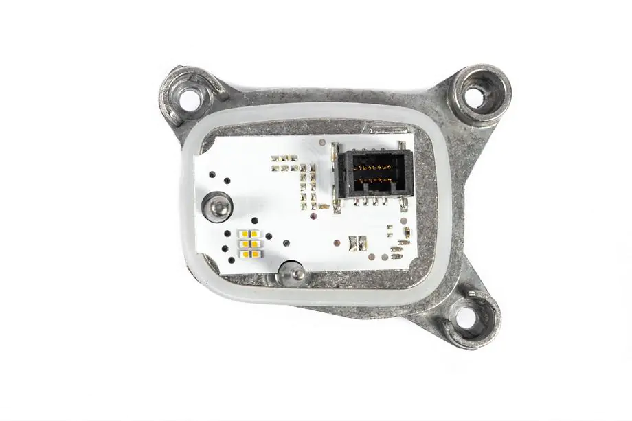 BMW řada 4 F32/F33/F36 2012–2020 LED modul do světlometu 6311793231 (1 ks, levý) Fotografie 3