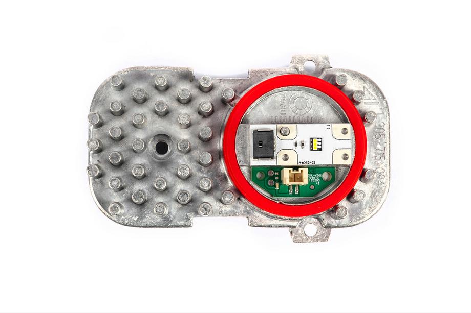 BMW X6 F16 2014–2019 LED modul do světlometu 63117263051 (modelový) (1 ks) Fotografie 2