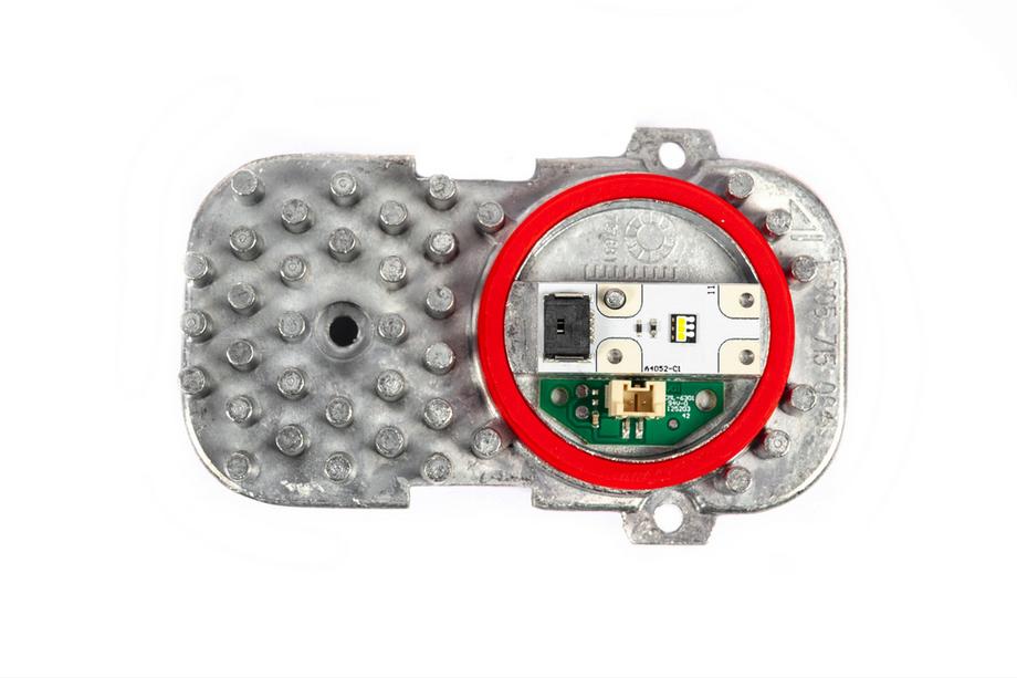 BMW řady 3 E90/E91 2005–2011 LED modul do světlometu 63117240799 (1 ks) Fotografie 2