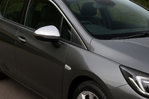 Opel Astra K 2016–2021 Nerezové kryty zpětných zrcátek (2 ks) fotografie 1